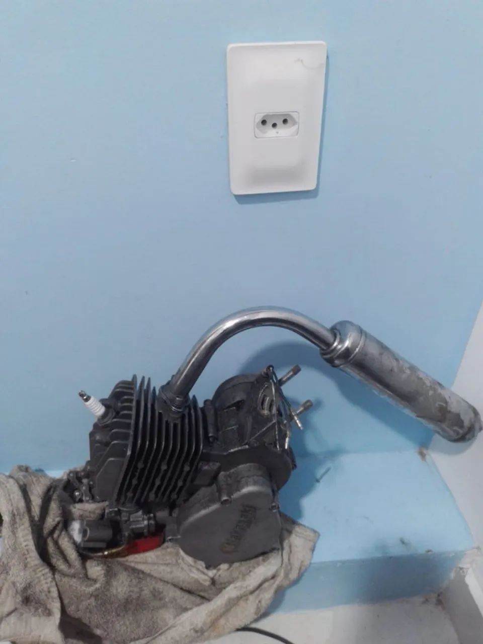 *Vendo*  Motor Nakasaki 80cc a Gasolina... Para Bicicleta ? valor: R$550.00 - Foto 2