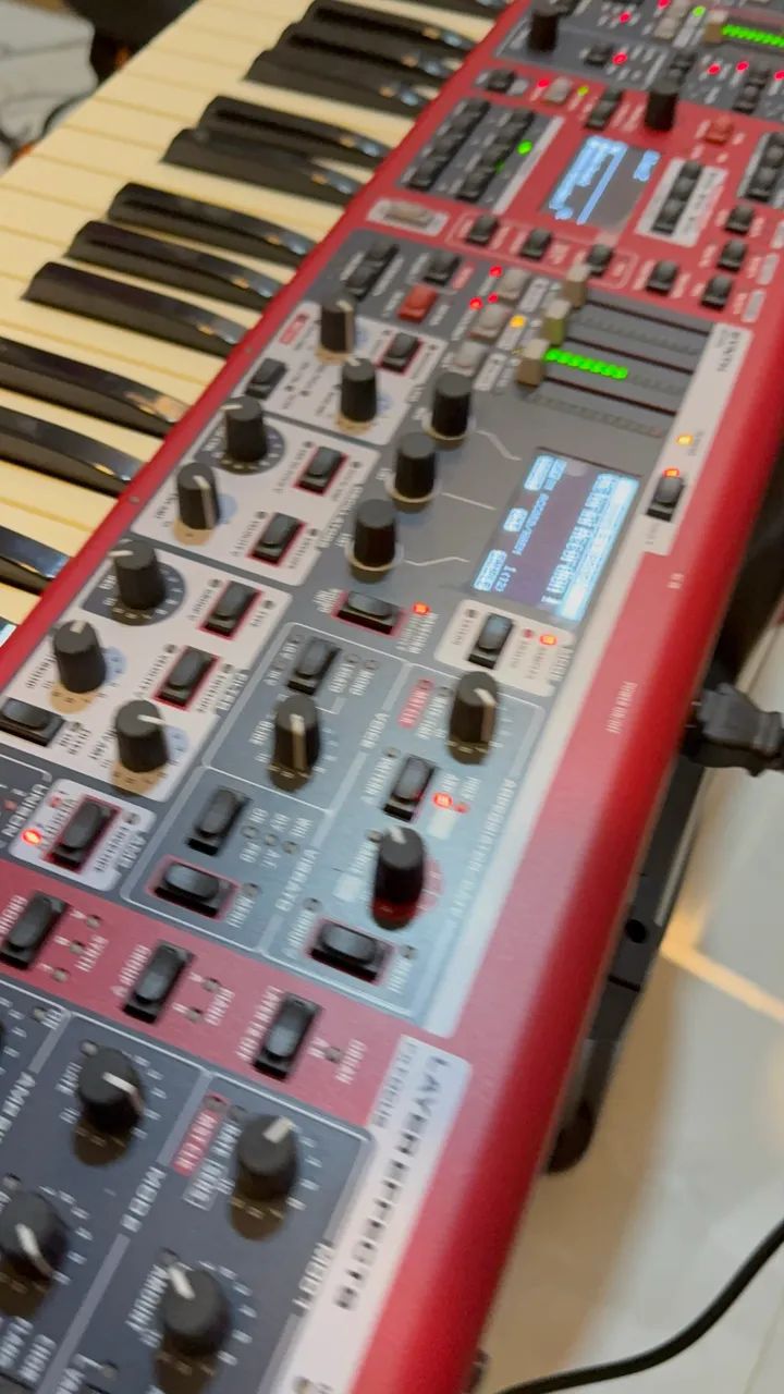Nord Stage 4 - Foto 4