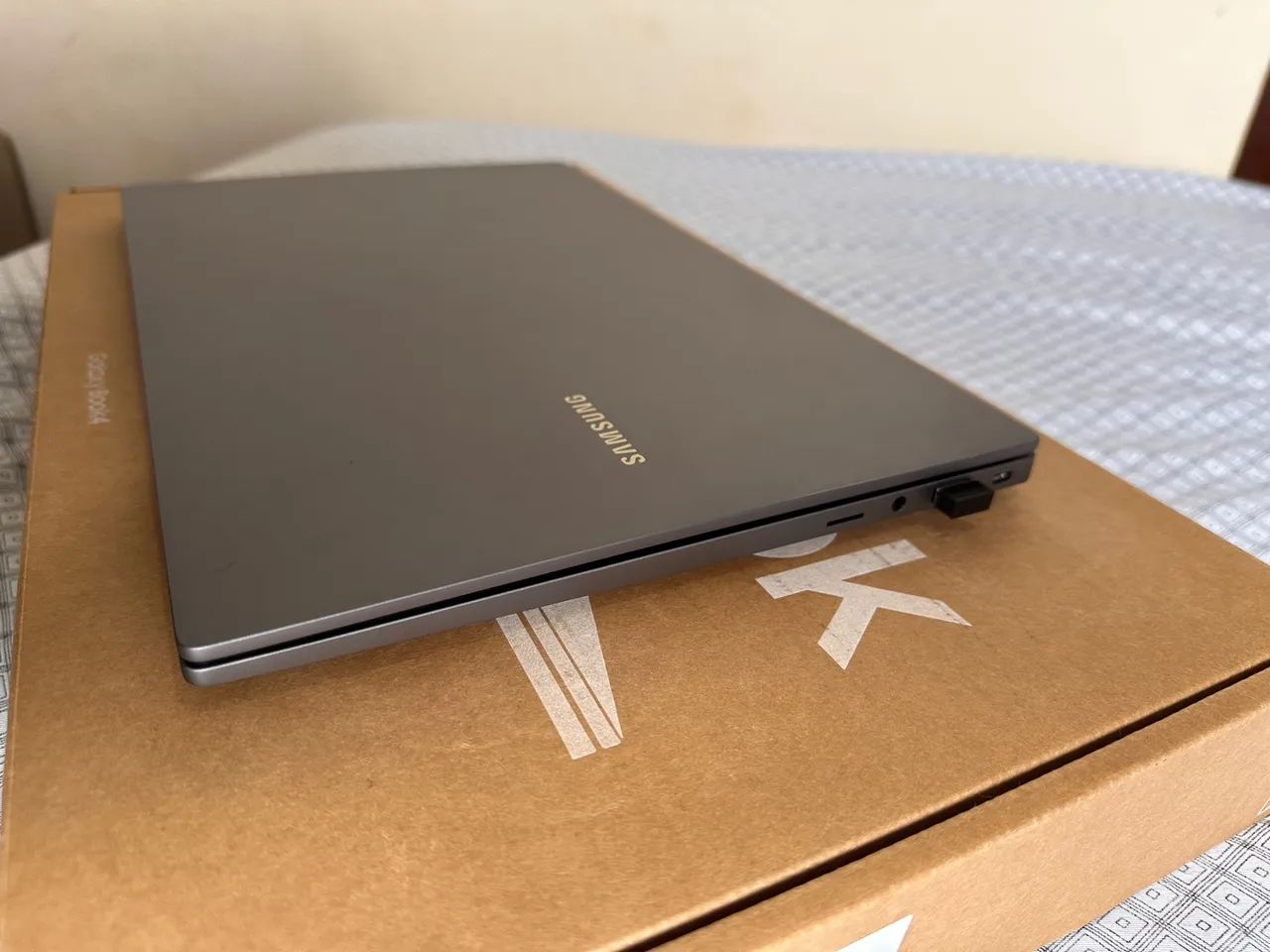 Samsung Book4 - Foto 5