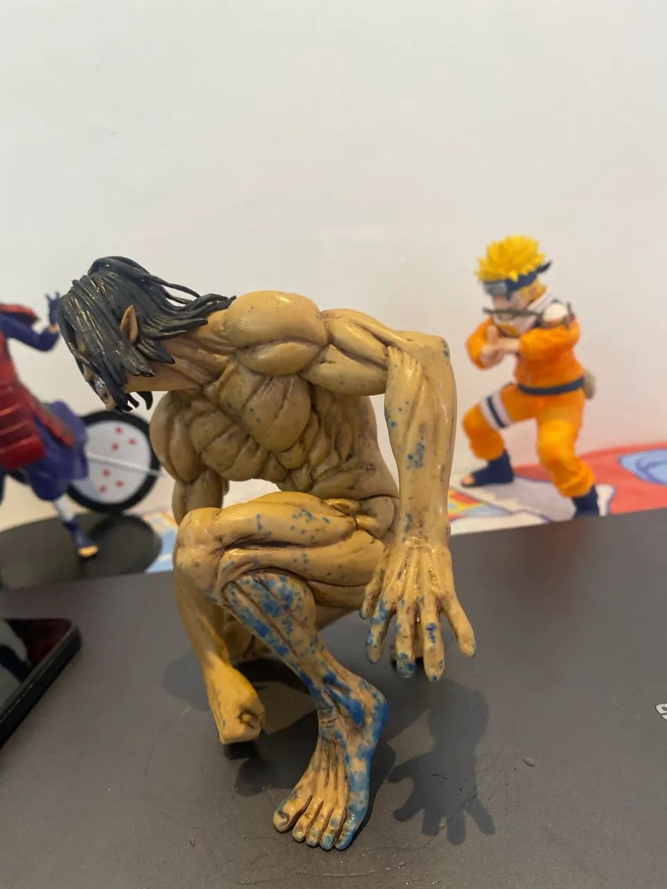 Action figure Eren 