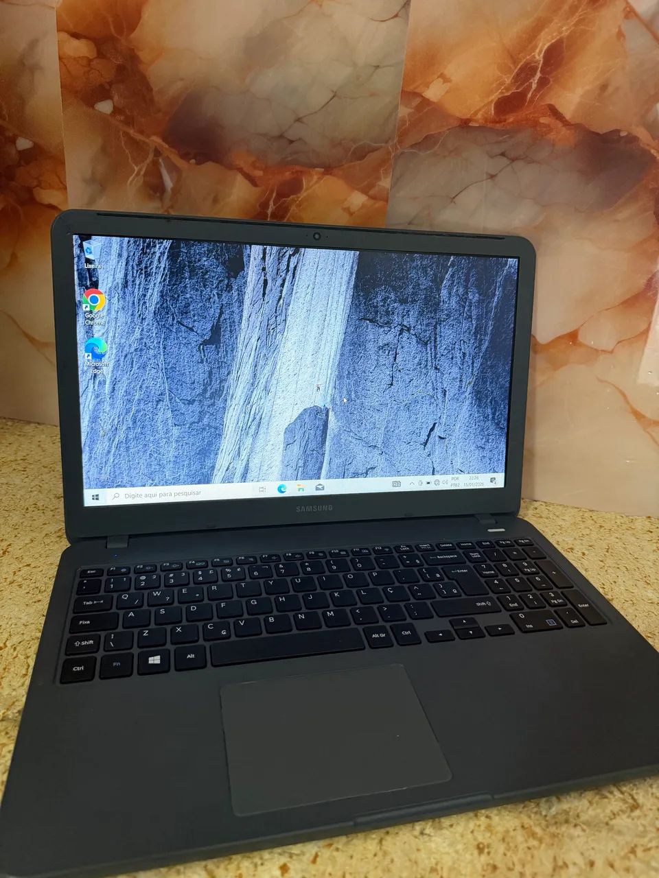 Notebook Samsung - Intel celeron hd de 500 GB 4 GB de RAM ! Aceito cartão - Foto 3