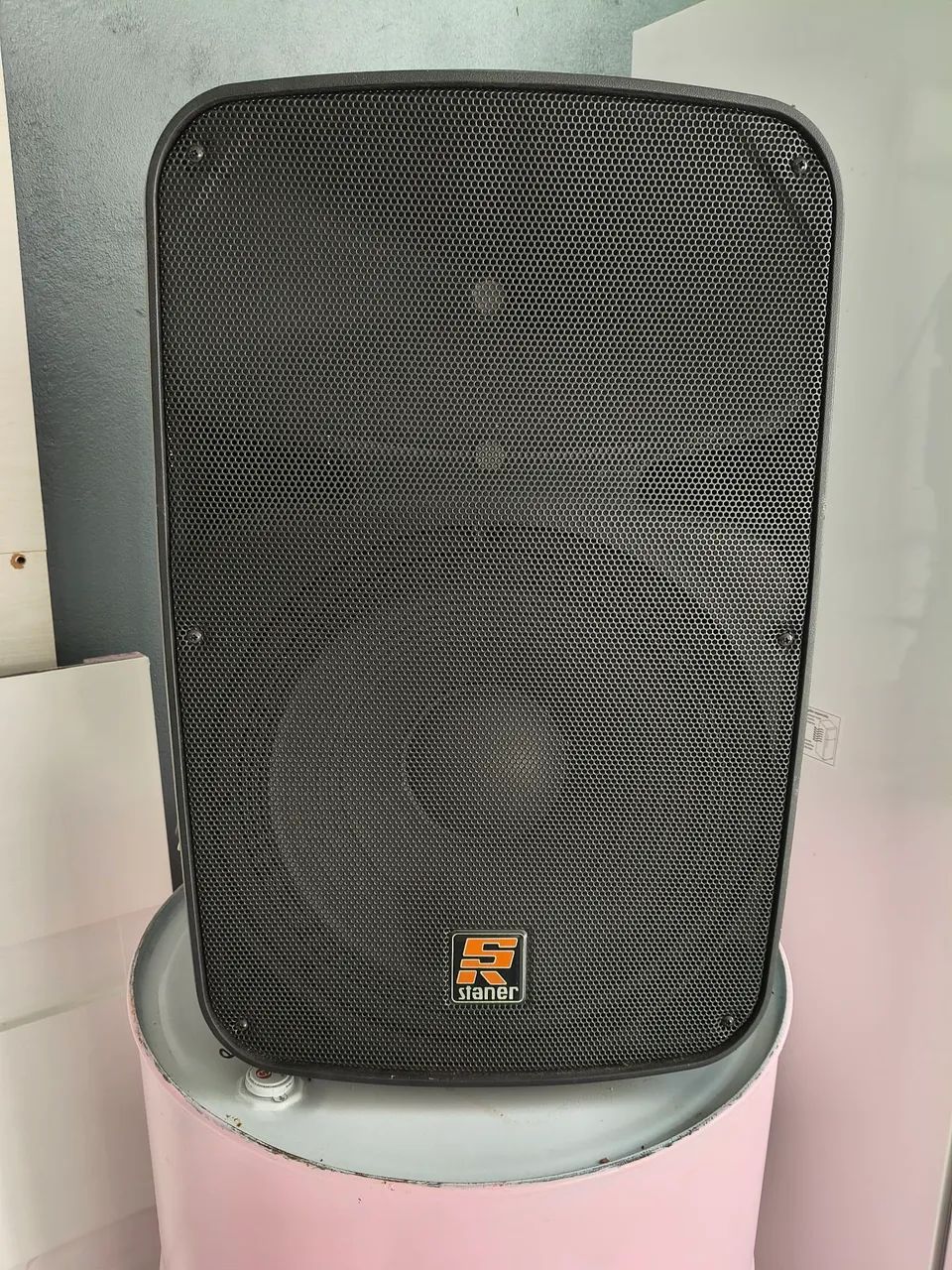 Caixa staner SR315 300 RMS de potência  - Foto 4