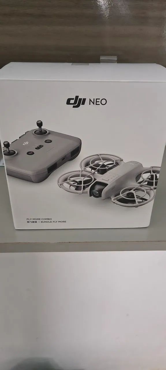 Vende se Drone DJI neo combo fly more 