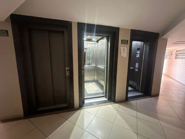 Apartamento no centro com 3 quartos sendo 1 suíte com varanda. - Foto 2