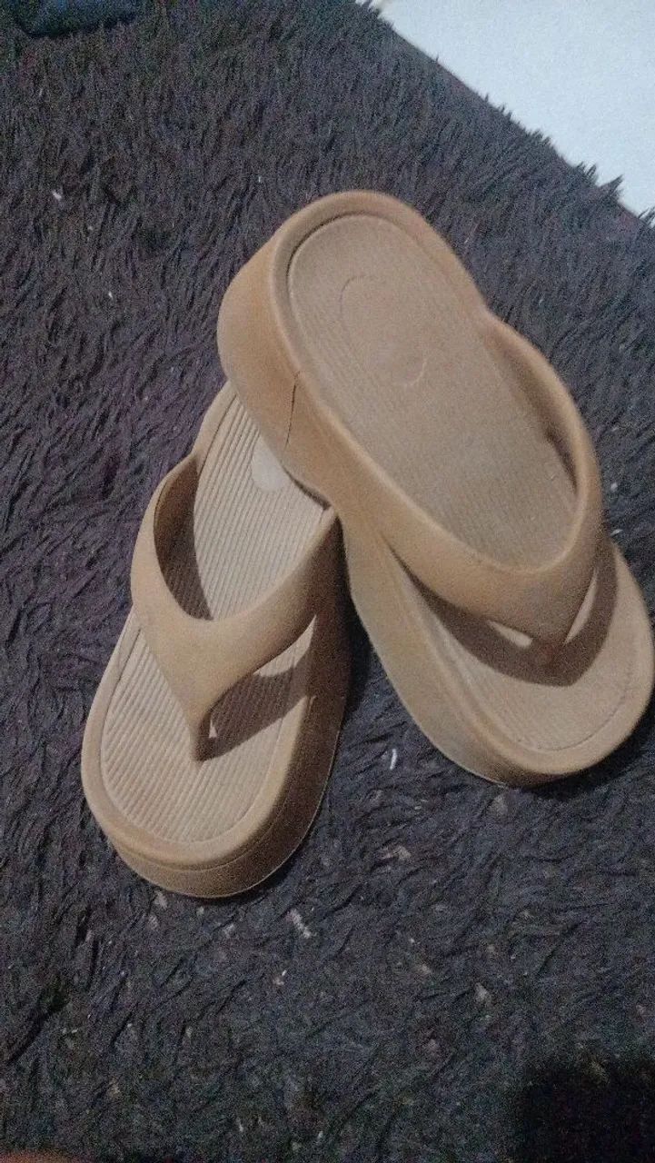 Vendo sandálias fenimina  - Foto 4