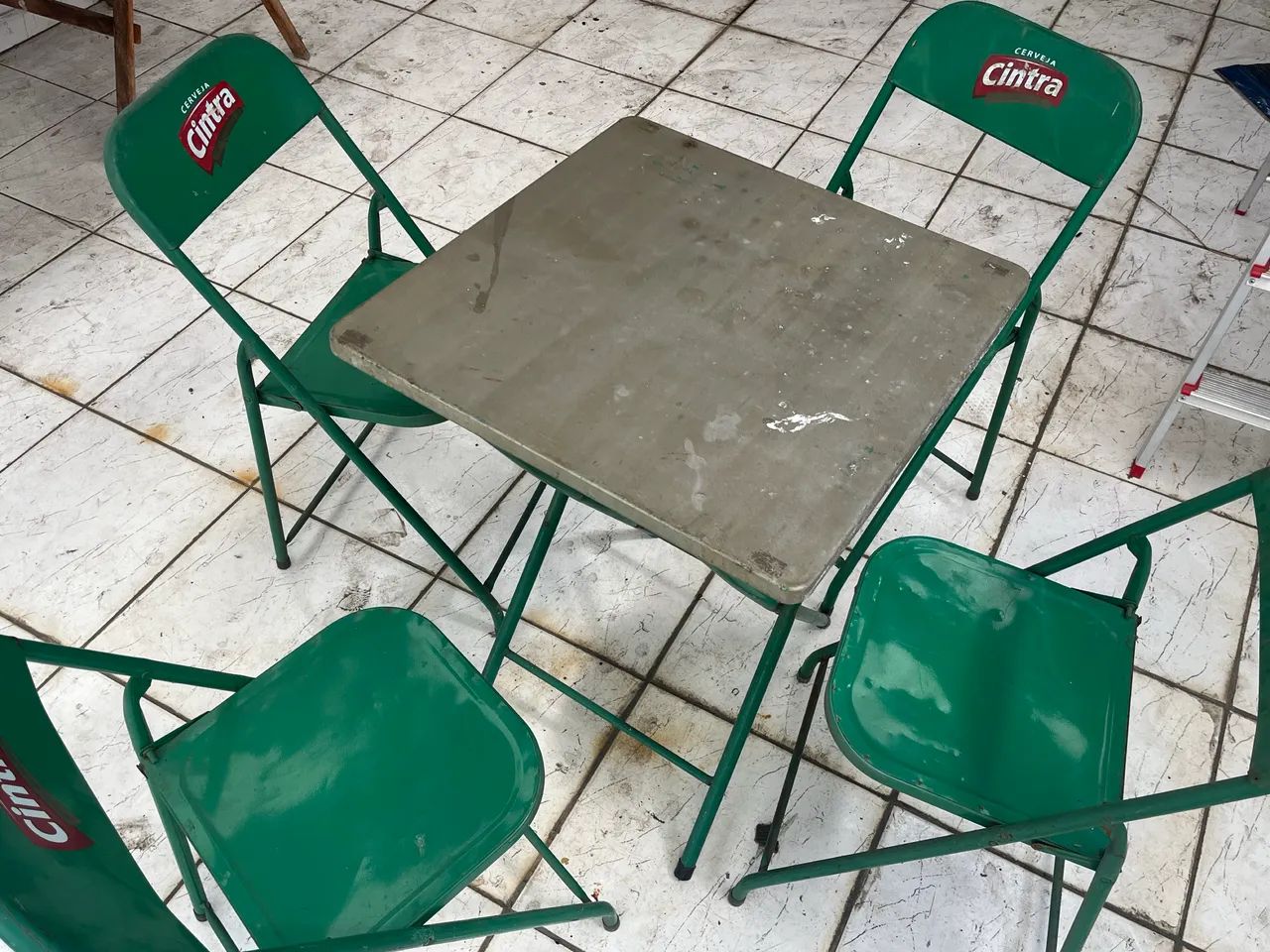 4 cadeiras + 1 mesa  - Foto 3