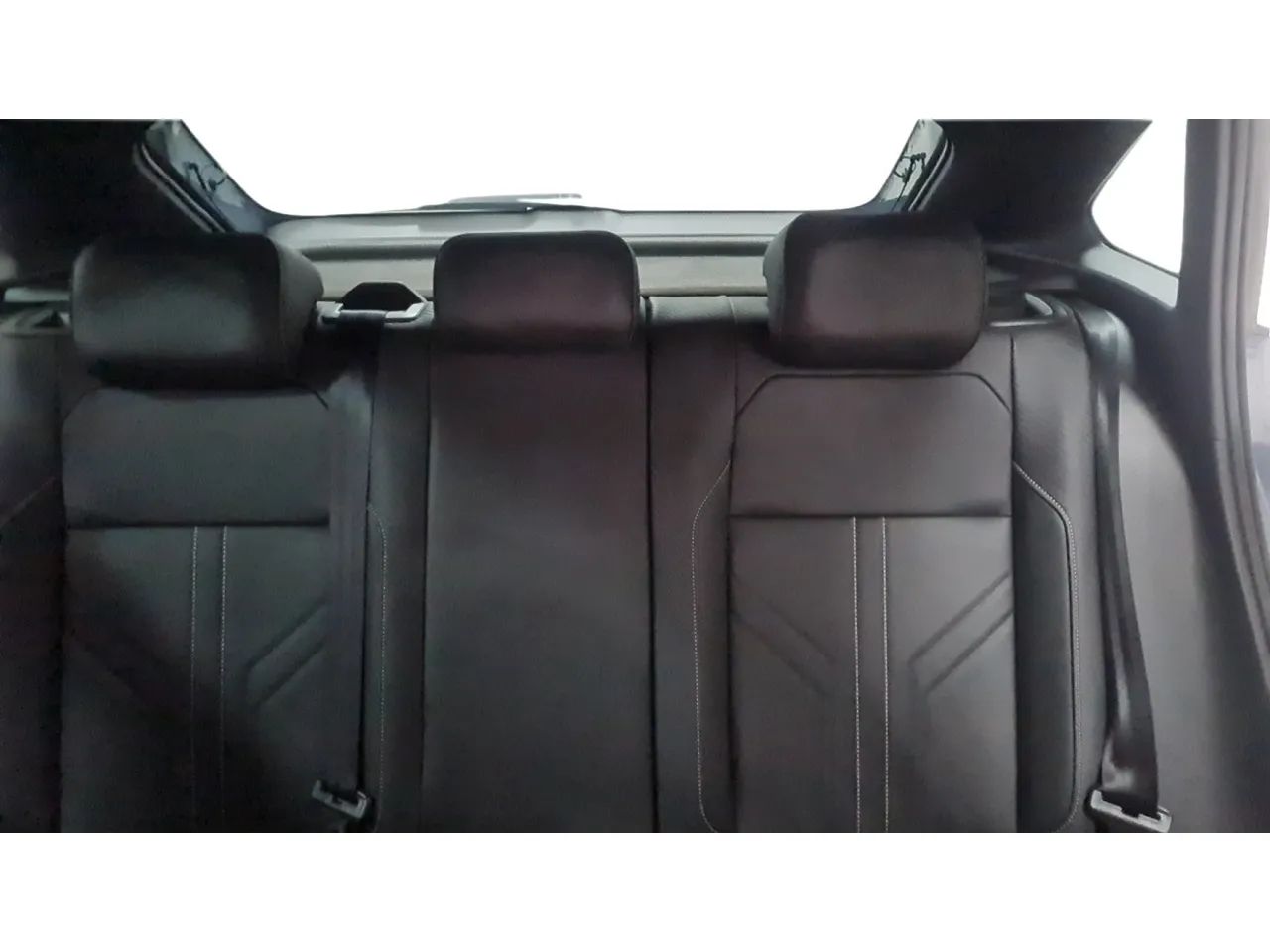Volkswagen Nivus Highline 1.0 200 TSI Flex Aut., foto 12 de 17