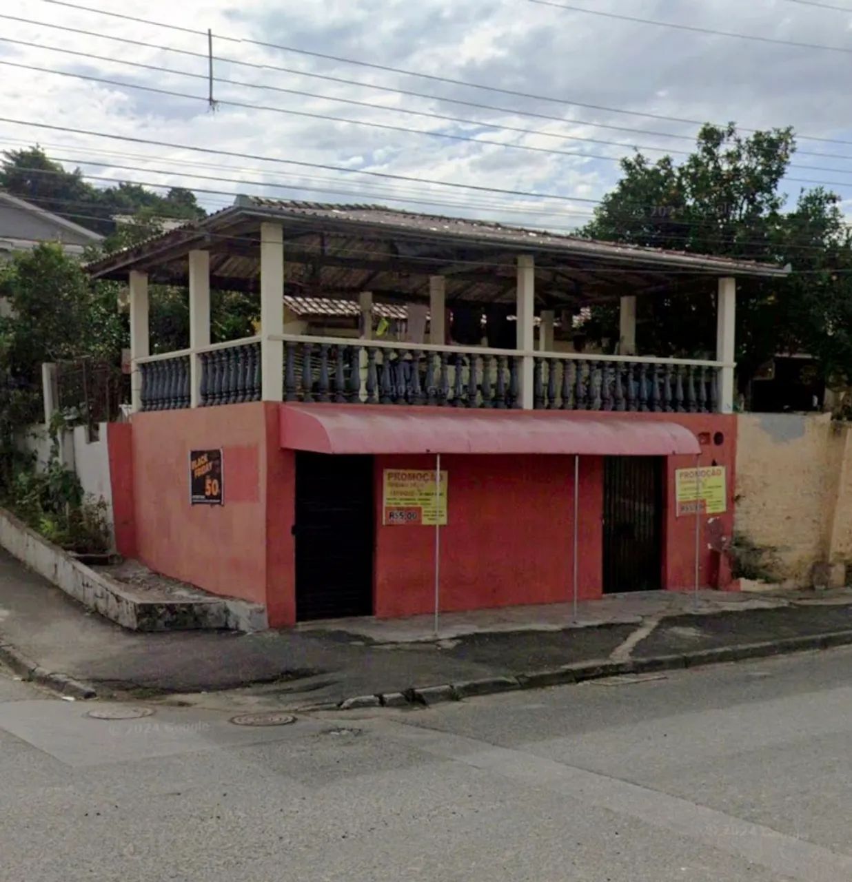 VENDE-SE BRECHÓ COMPLETO - ESTOQUE + ESTRUTURA