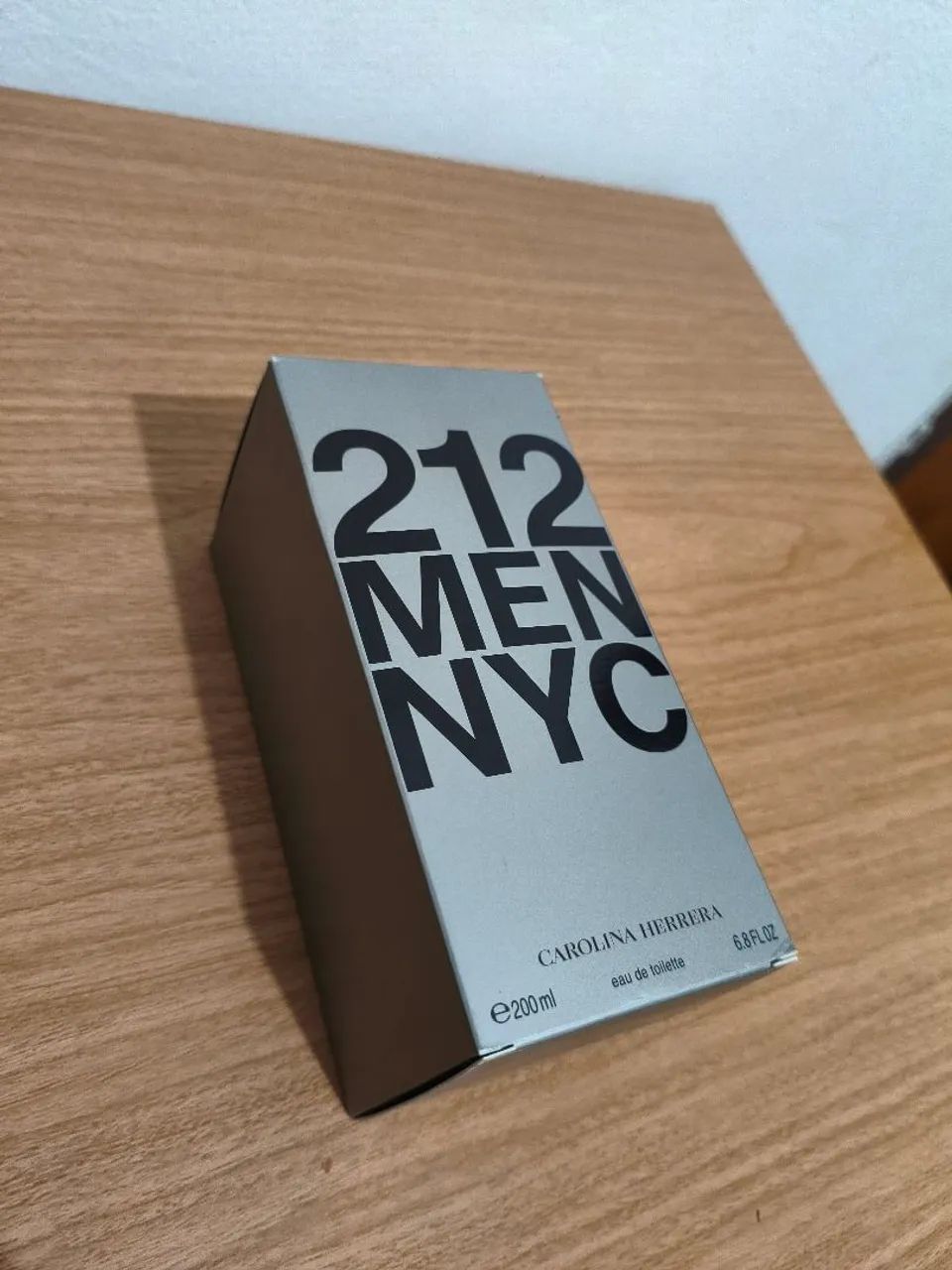 PERFUME 212 NYC MEN 200ML  - Foto 4