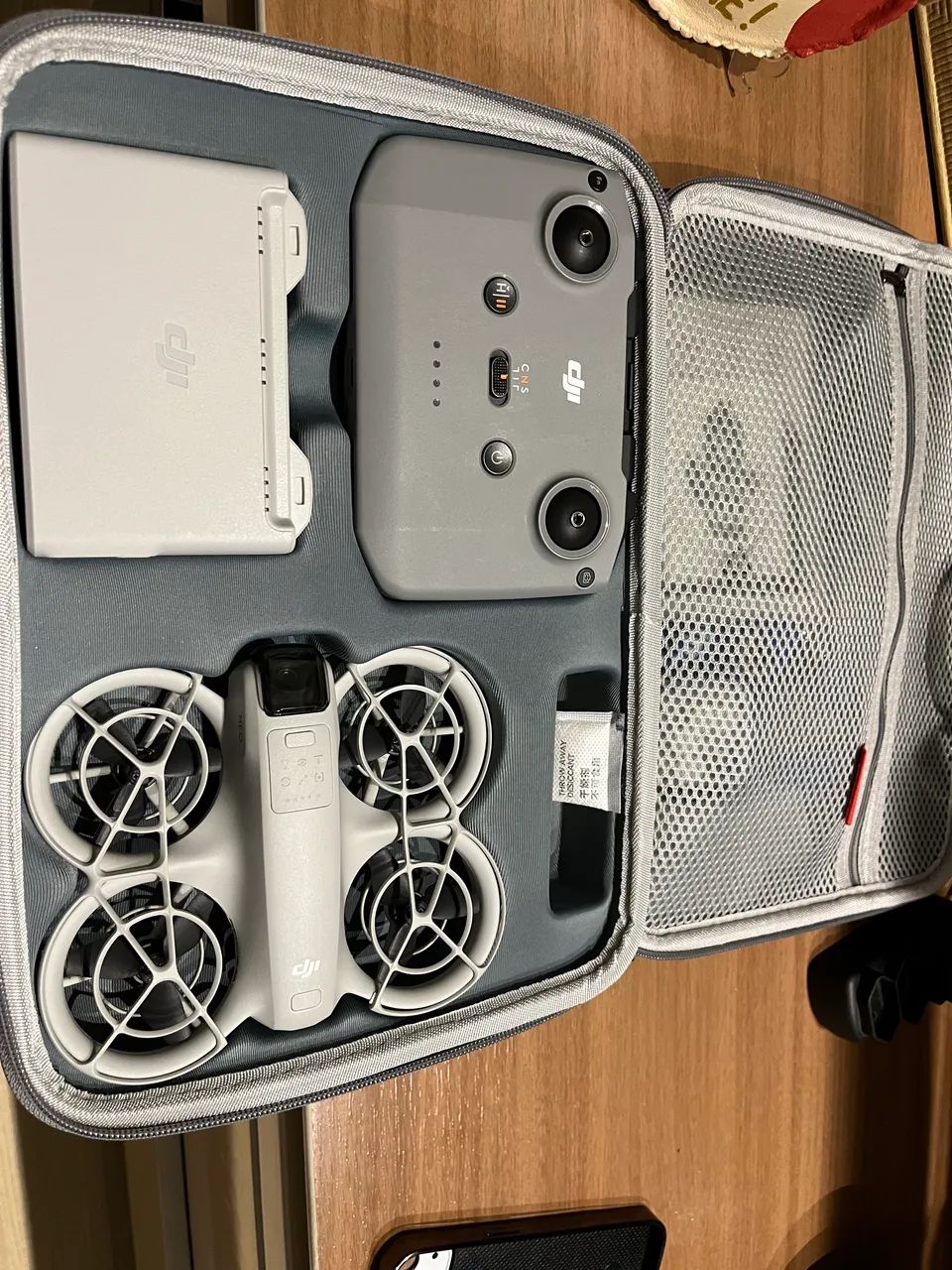  Drone DJI Neo  Completo + 2 Baterias + Case - Estado Impecável! - Foto 2