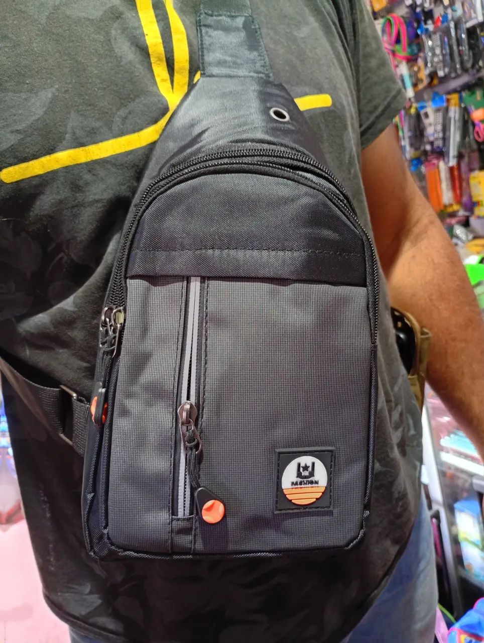 Bolsa transversal, impermeável. Fazemos entrega  - Foto 2
