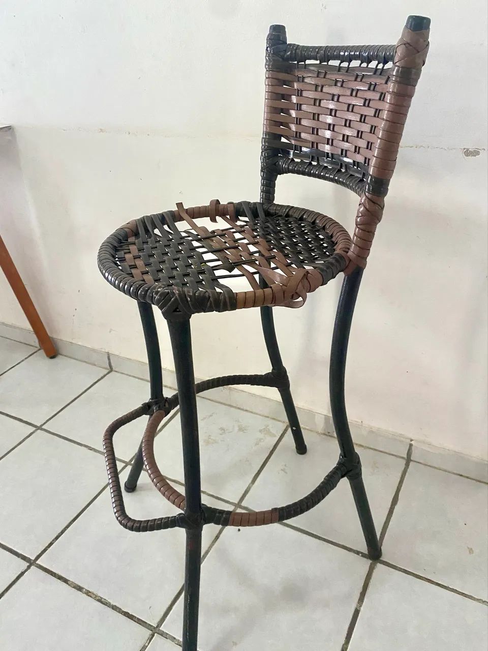 Banqueta alta com encosto  - Foto 3
