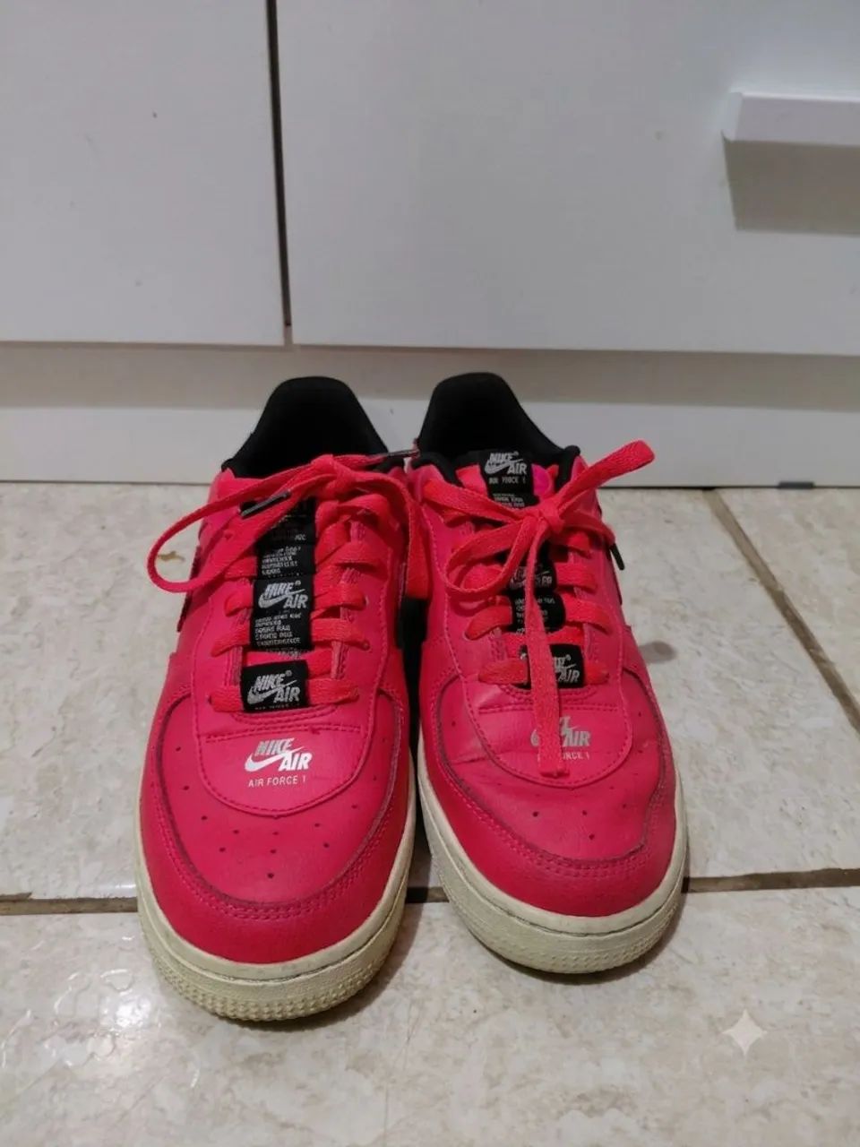 tênis nike air force 1 lv8 3 laser crimson - Foto 2