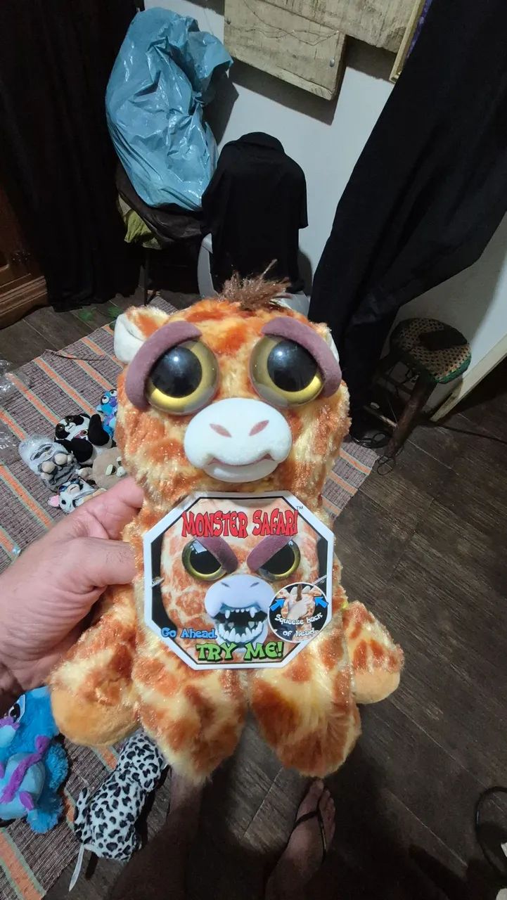 Girafa feisty