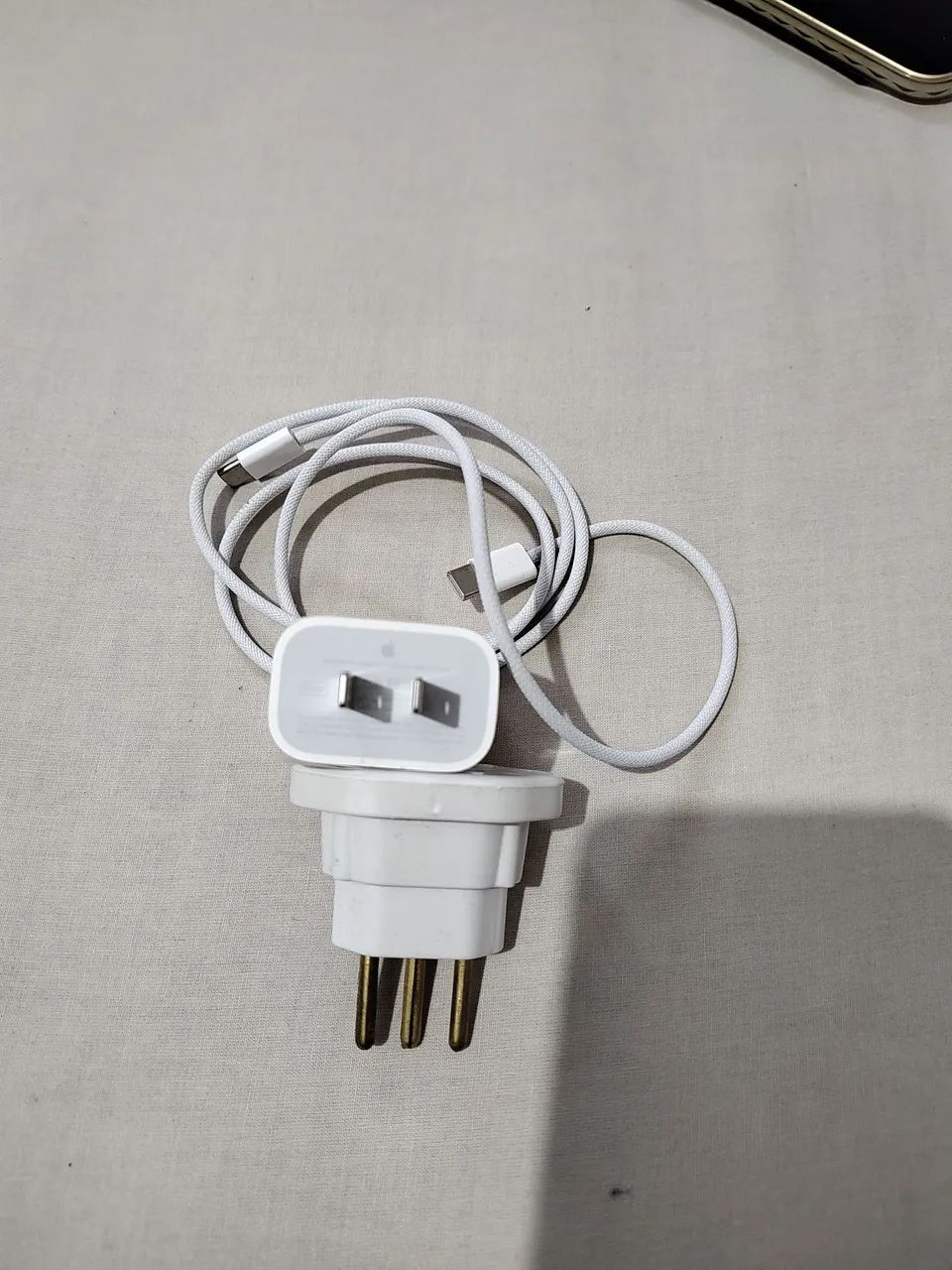Cabo e carregador Apple original 