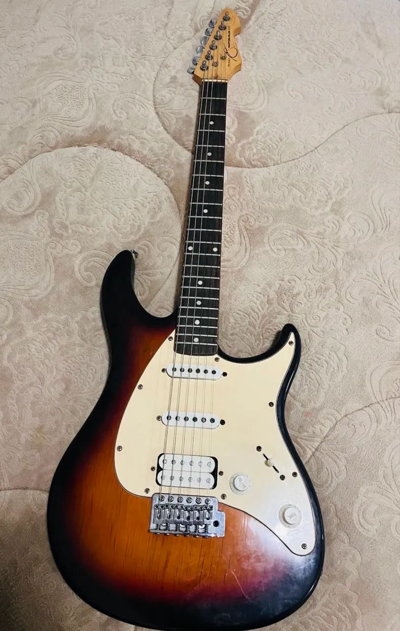 Vendo Guitarra Elétrica Peavey Raptor Plus EXP - Foto 3