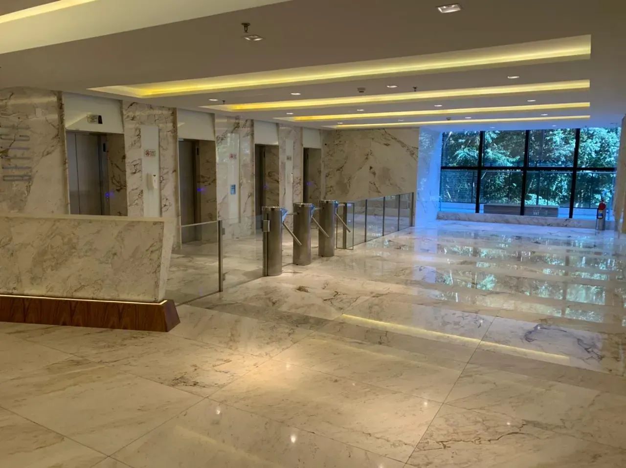 Conjunto comercial - Ecoville - Curitiba - PR - Foto 3