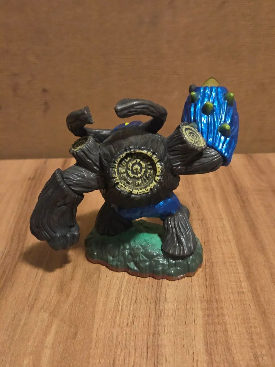 Skylanders Giants Gnarly Tree Rex - Foto 3