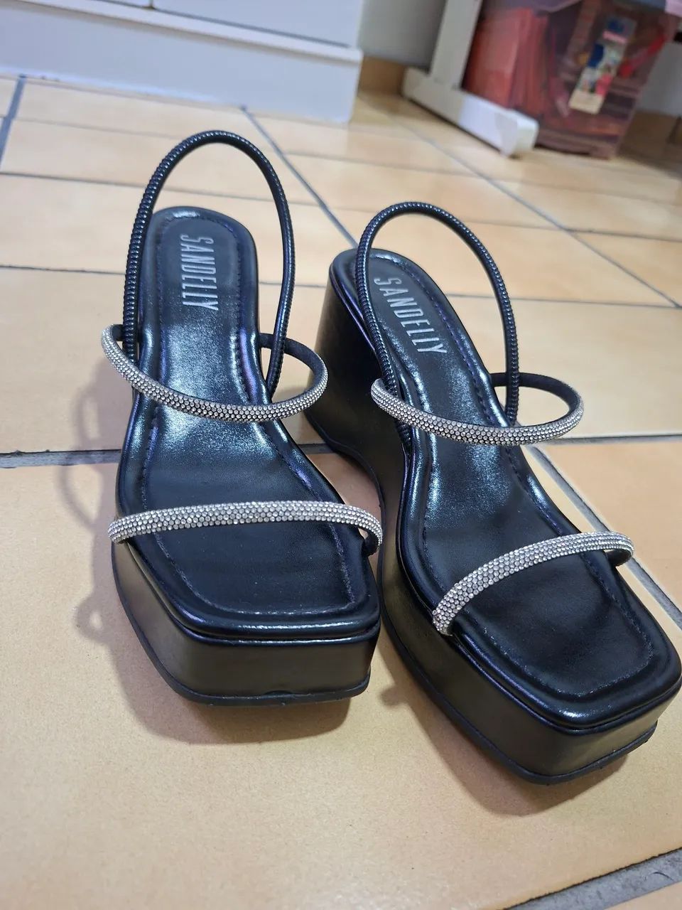 Sandália Preta Sandelly 37 - Foto 2