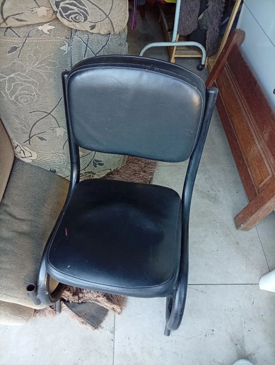 Cadeira de manicure 80,00