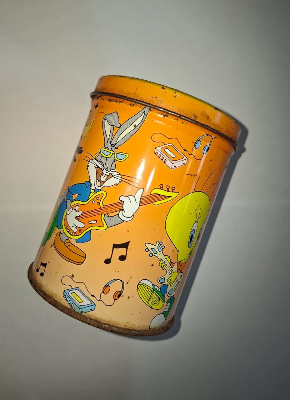 Lata velha Looney Tunes Ñ Elma Chips