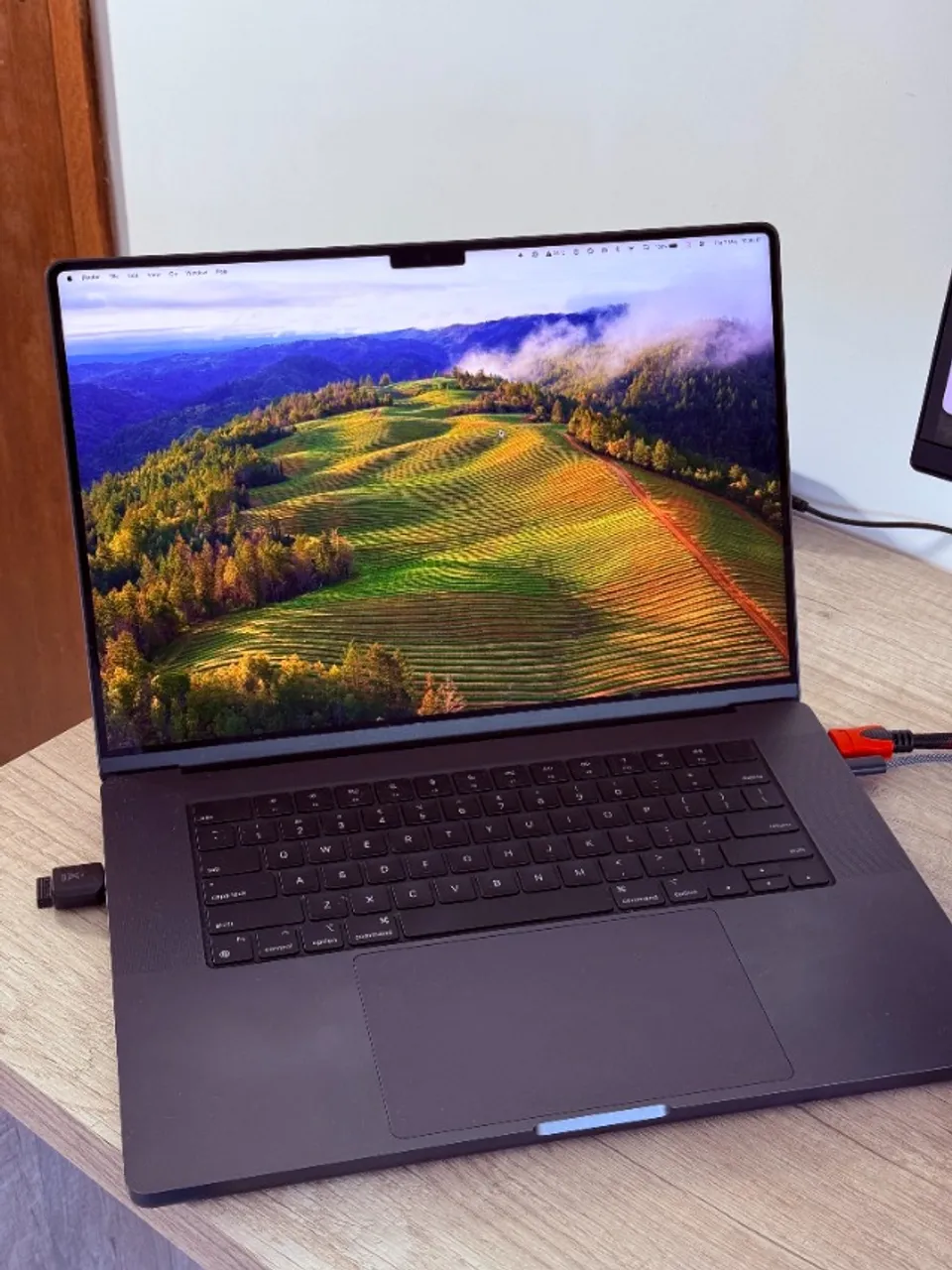 MacBook Pro m5 14 32gb ram 1tb SSD - Notebooks - Cidade Industrial