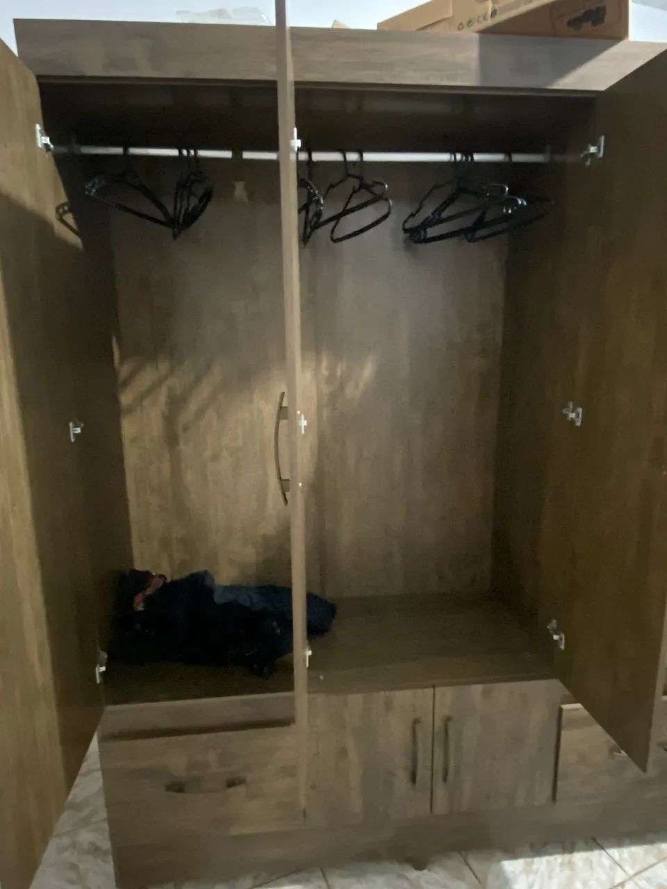 Guarda roupa