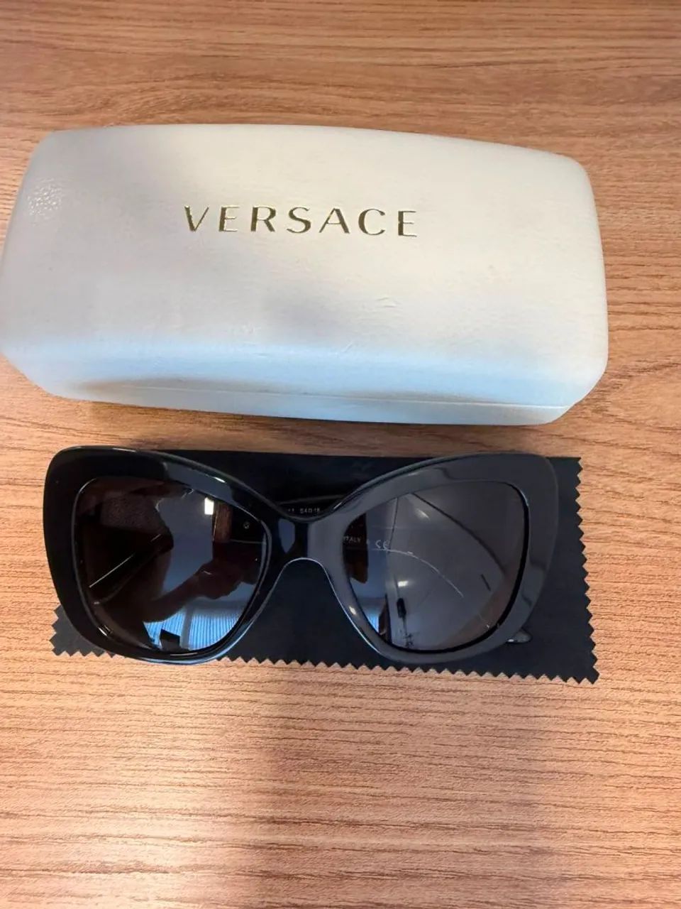 Óculos de sol feminino Versace 