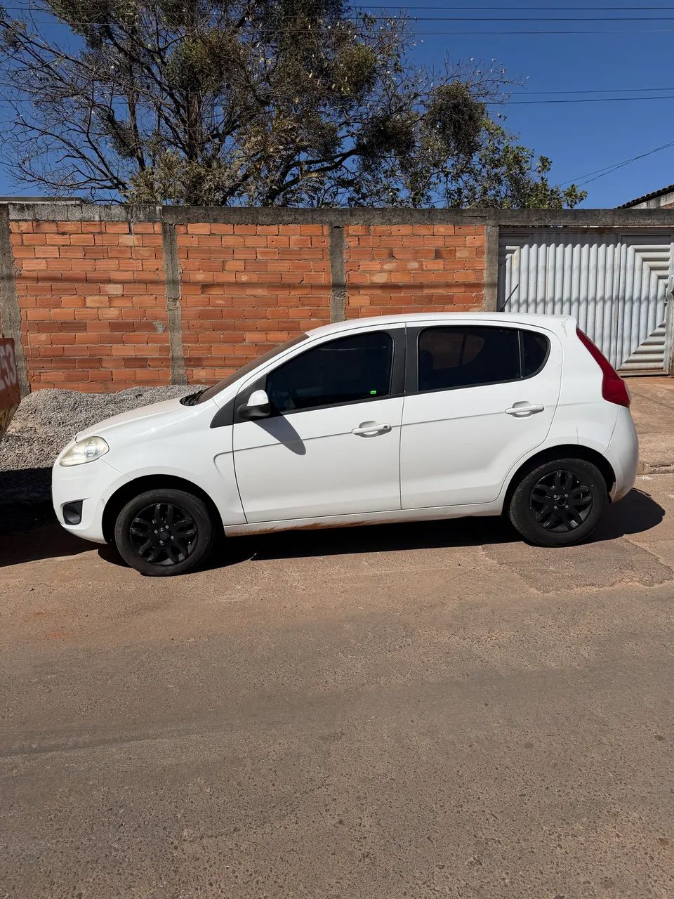 Fiat Palio ESSENCE 1.6 FLEX 16V 5P 2013
