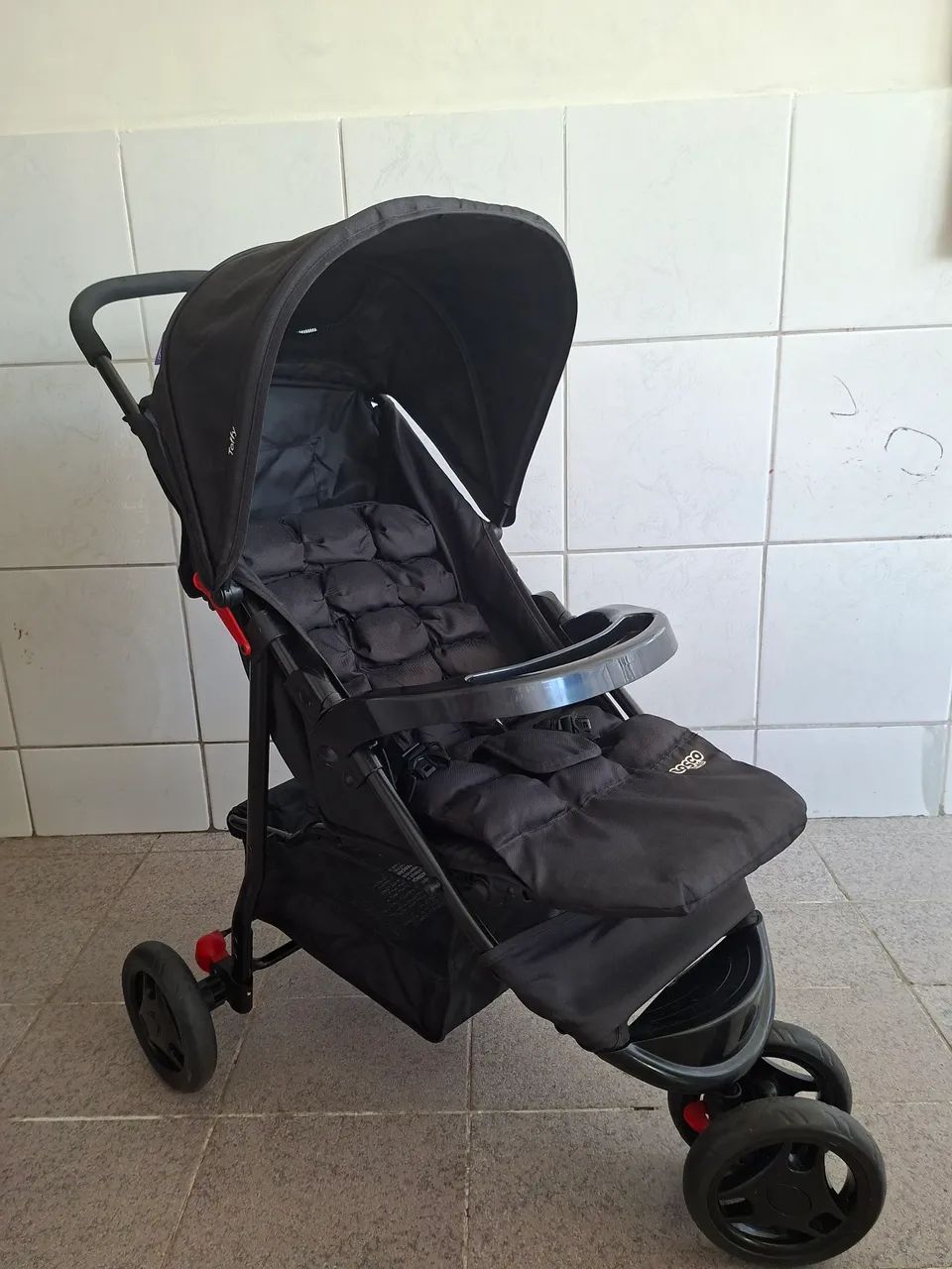 CARRINHO DE BEBÊ COSCO TOFFY, PRETO