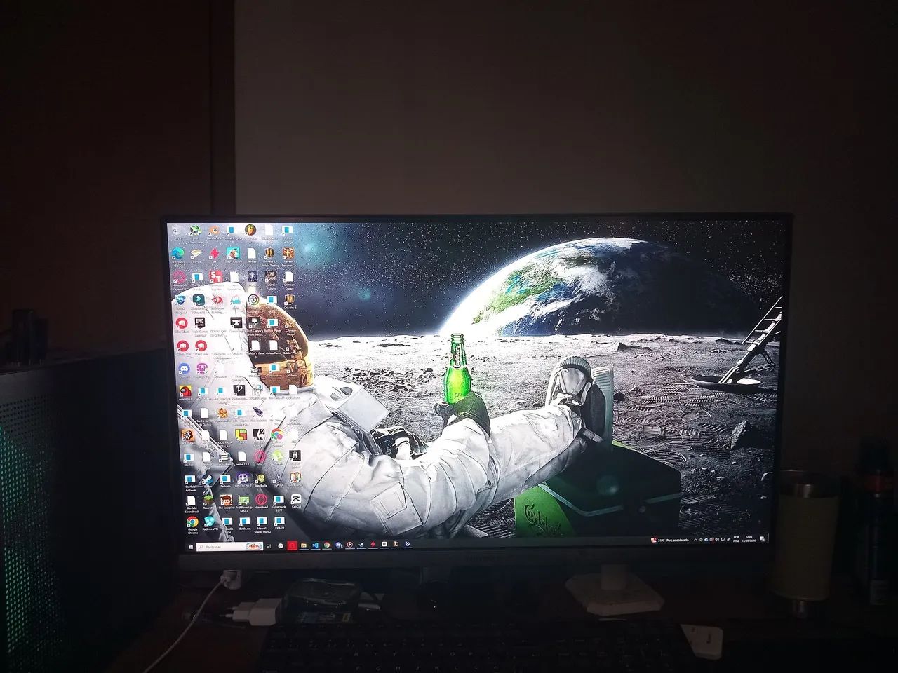Monitor 4K Samsung 60hz UHD55 28 polegadas