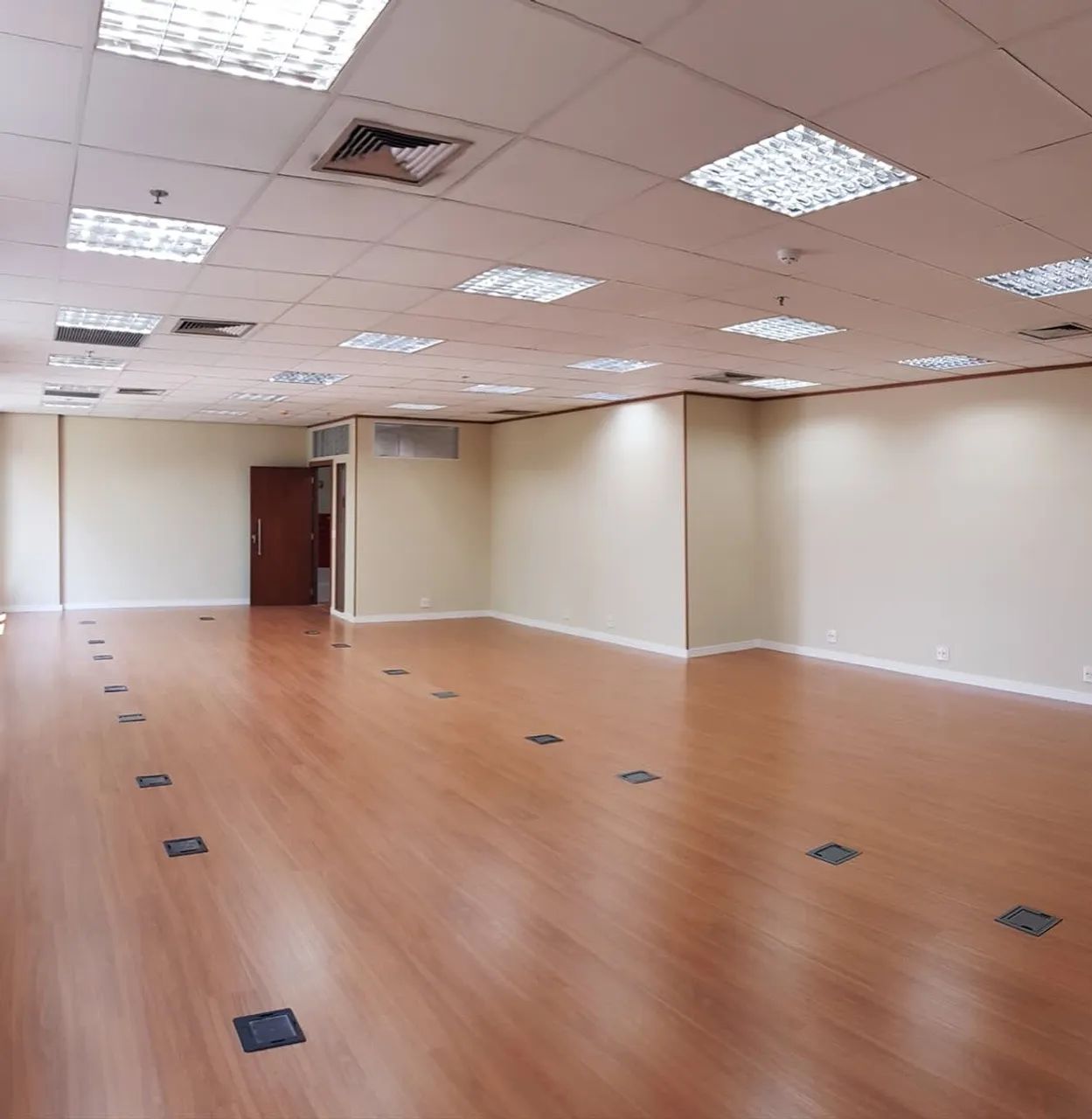 Sala comercial na Alameda Tocantins, 125 - 10° andar  292 m² - Foto 4