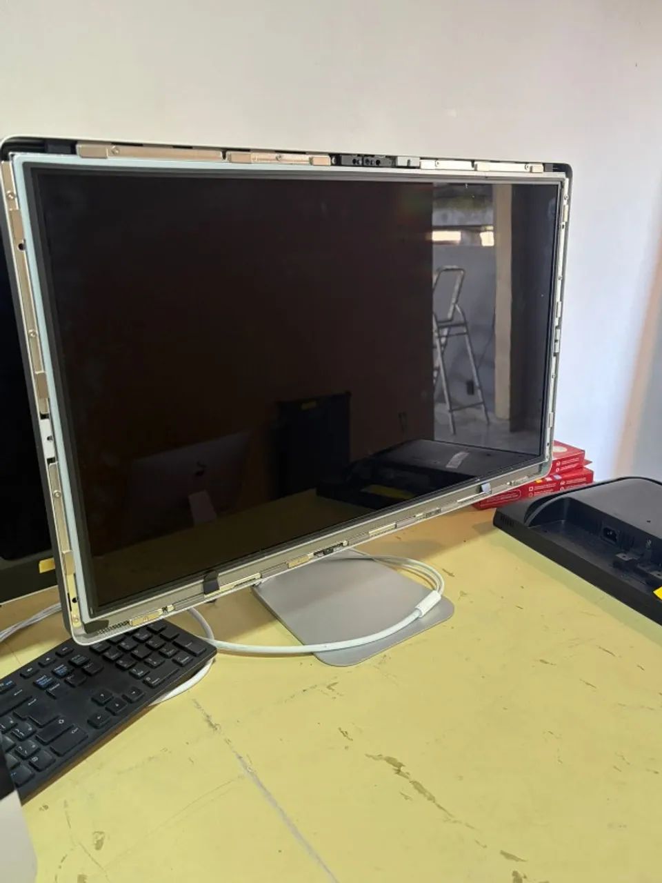 LED Cinema Display Apple