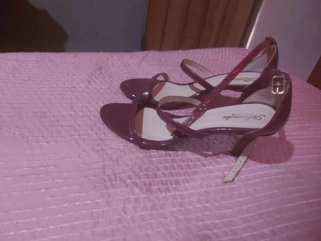 Vendo essa linda sandália  - Foto 4
