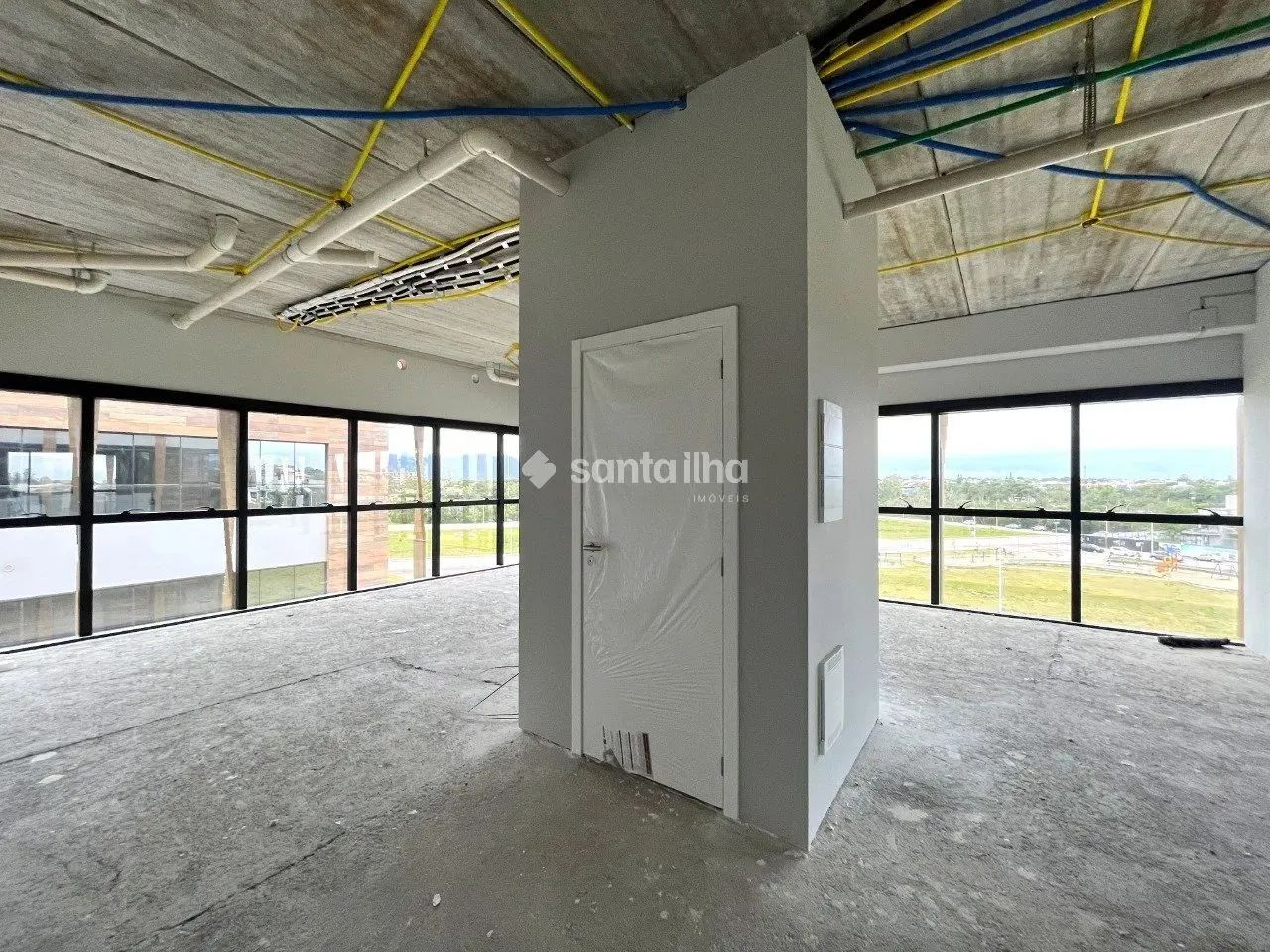 Sala para alugar, 130m² - Campeche - Florianópolis/SC - Foto 3