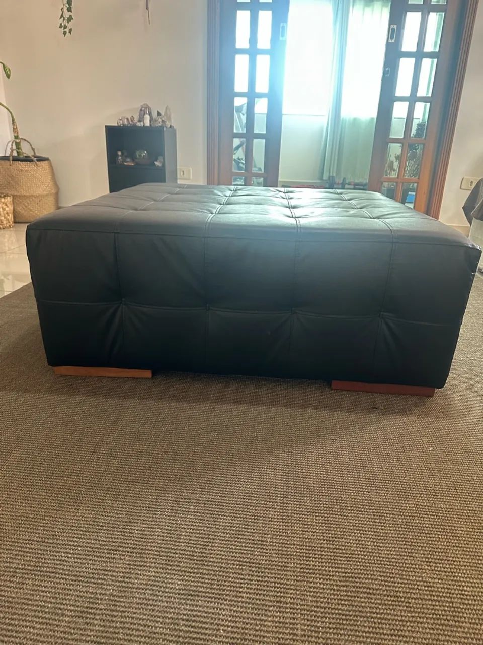 PUFF GRANDE PRETO CAPITONÊ - MODERNO E ELEGANTE - Foto 2