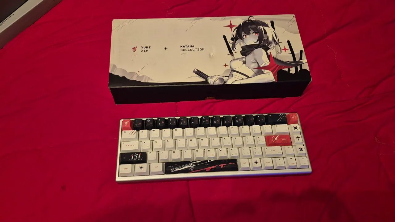 Teclado magnético Arbiter Yuki Aim Katana 65 NUMERADO!!! LEIA O ANÚNCIO!!!