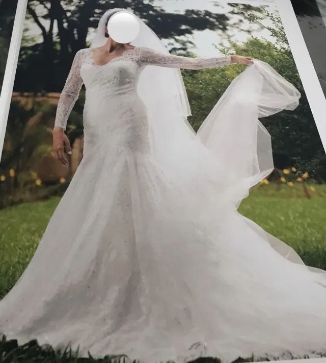 VESTIDO DE NOIVA DE RENDA CHANTILLY FRANCESA E CRISTAIS SWAROVSKI - Foto 2