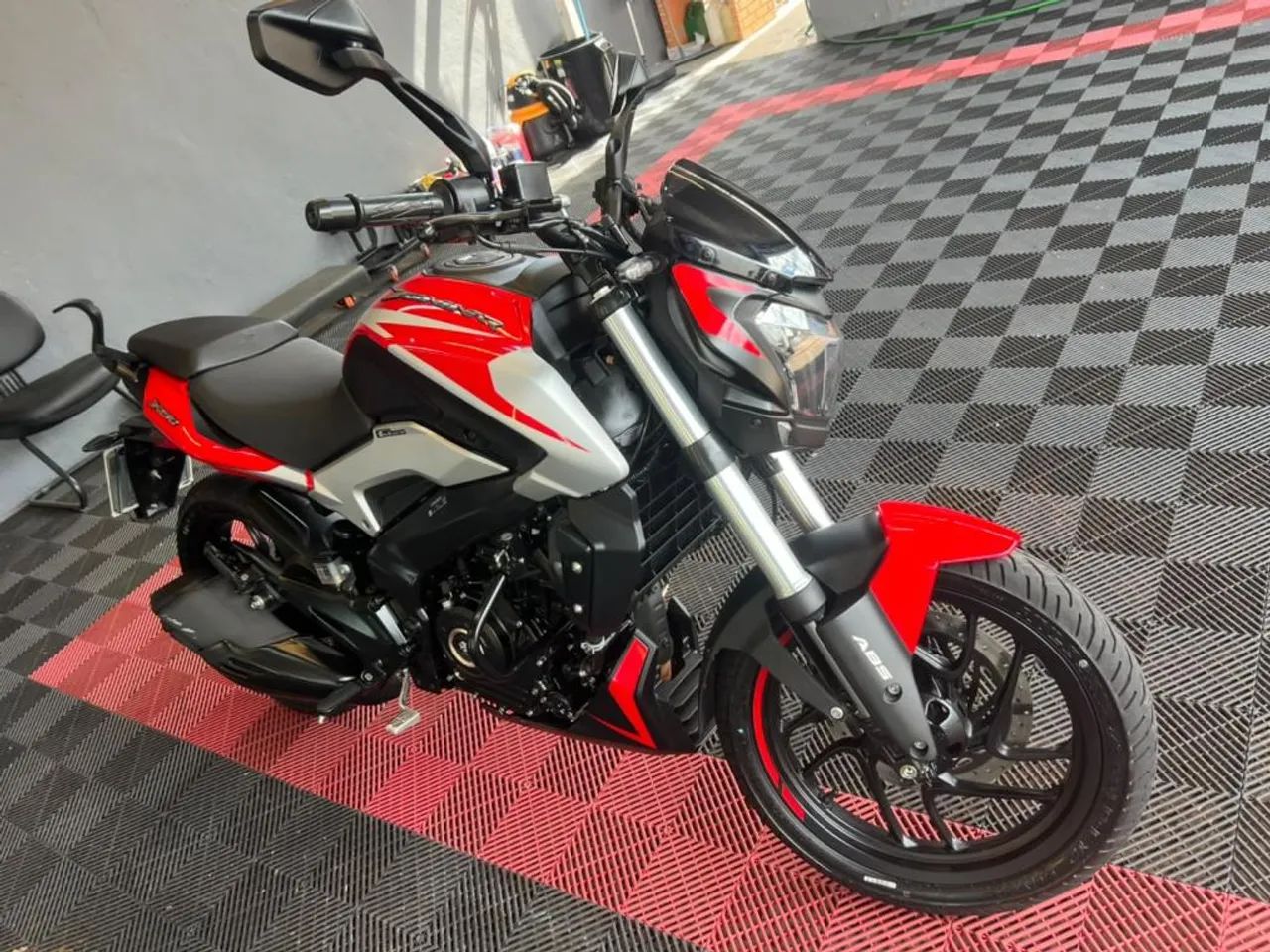 DOMINAR 250 - Foto 4
