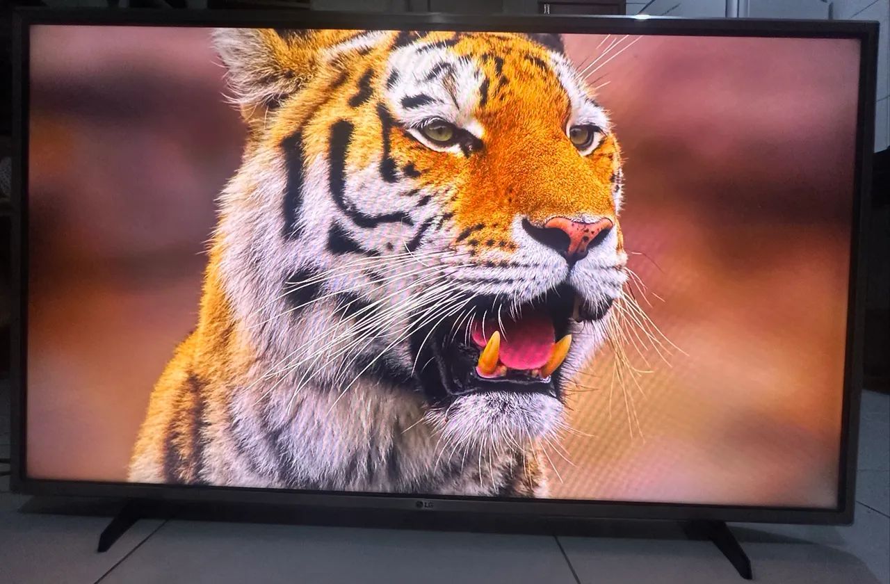 Tv smart LG webOs 43 polegadas 