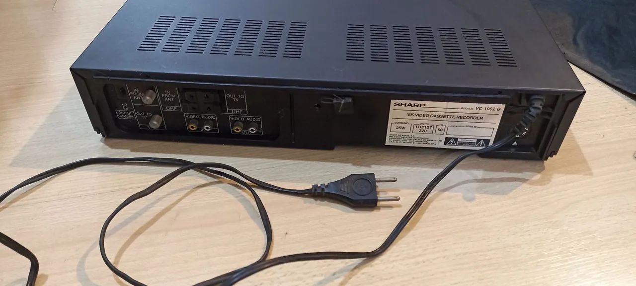 Video cassette Sharp VC-1062<br>item de colecionador anos 80/90 - Foto 6