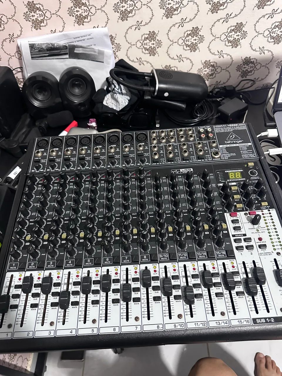 Mesa de som Behringer fx2222usb - Foto 3