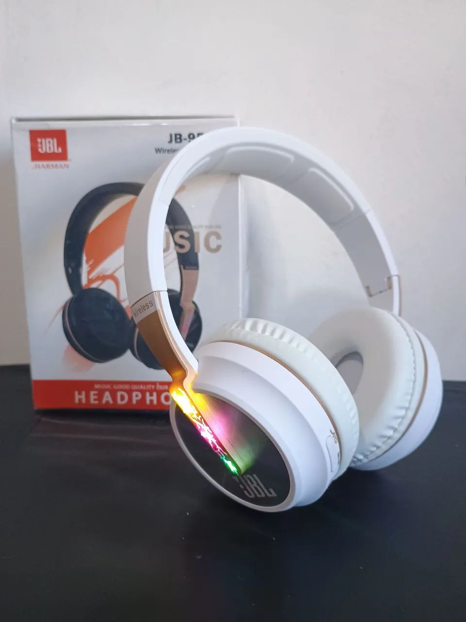 Fone JBL JB958 via bluetooth com led RGB / PROMOÇÃO IMPERDÍVEL 
