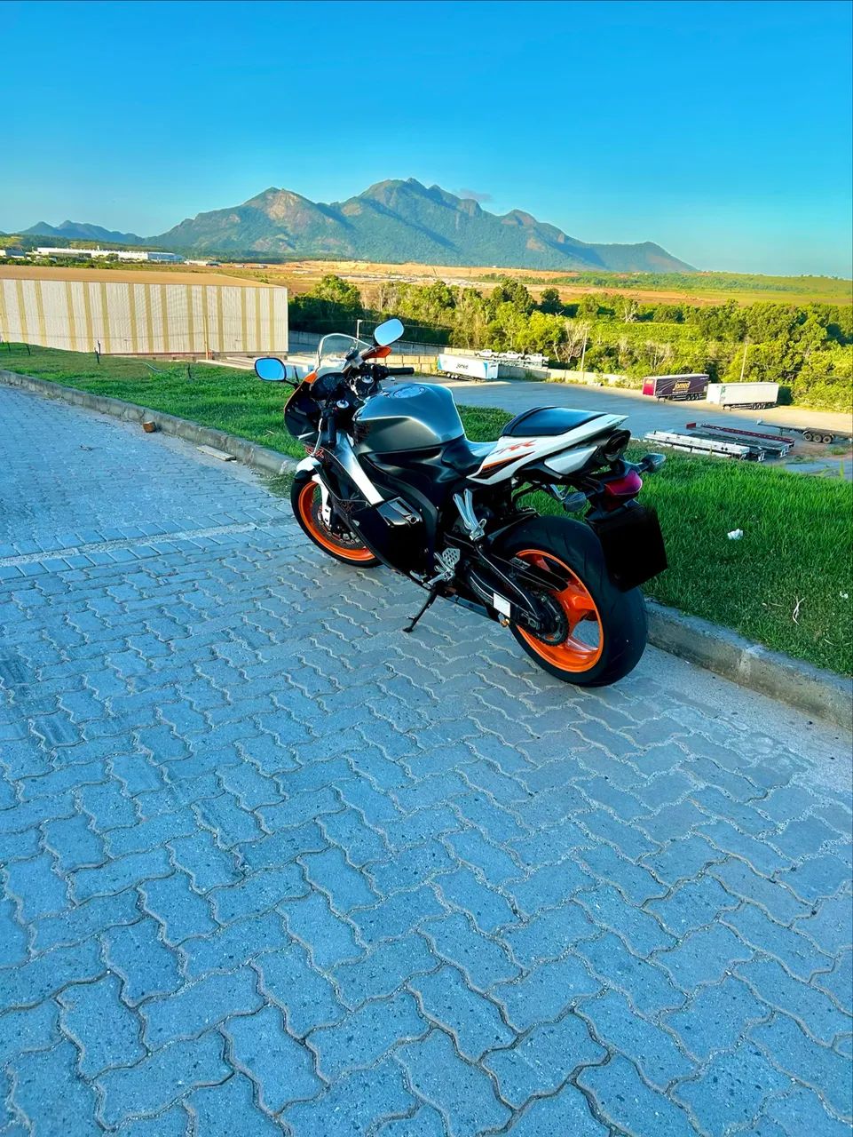 CBR600rr ano 2011  - Foto 5
