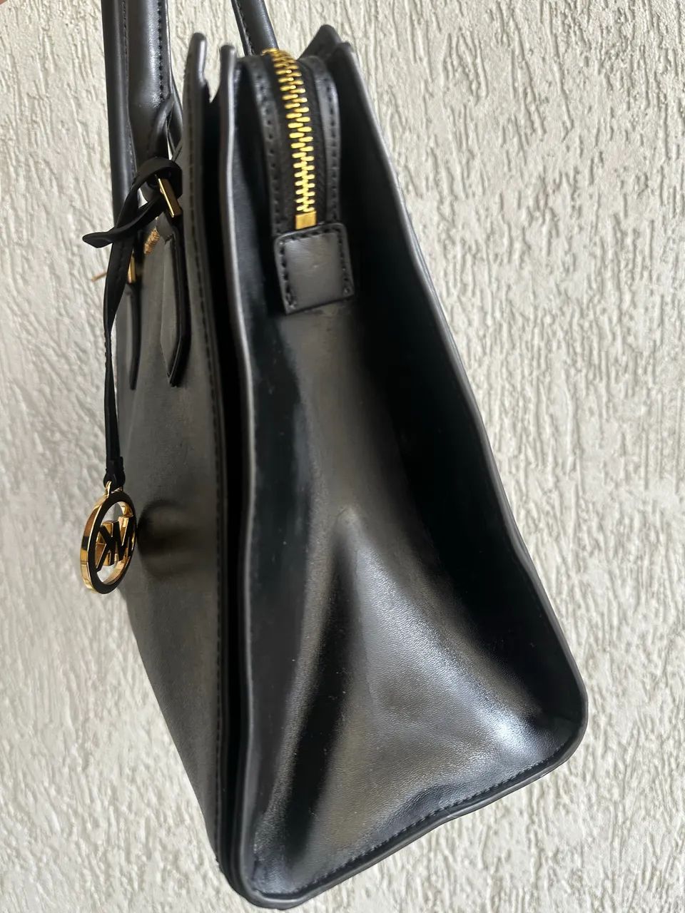 Bolsa Michael Kors Sheila Média - Foto 3