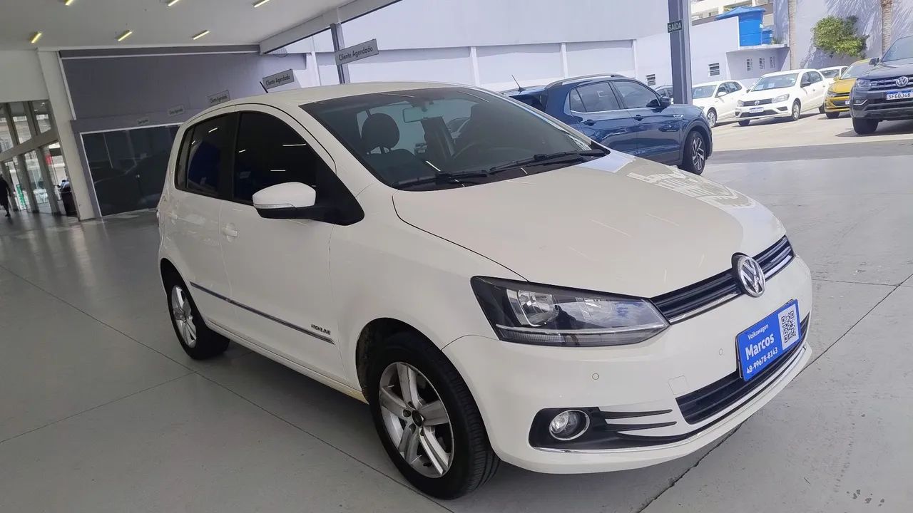 Volkswagen Fox Highline 1.6 Flex 16V 5P 2015 - Foto 4