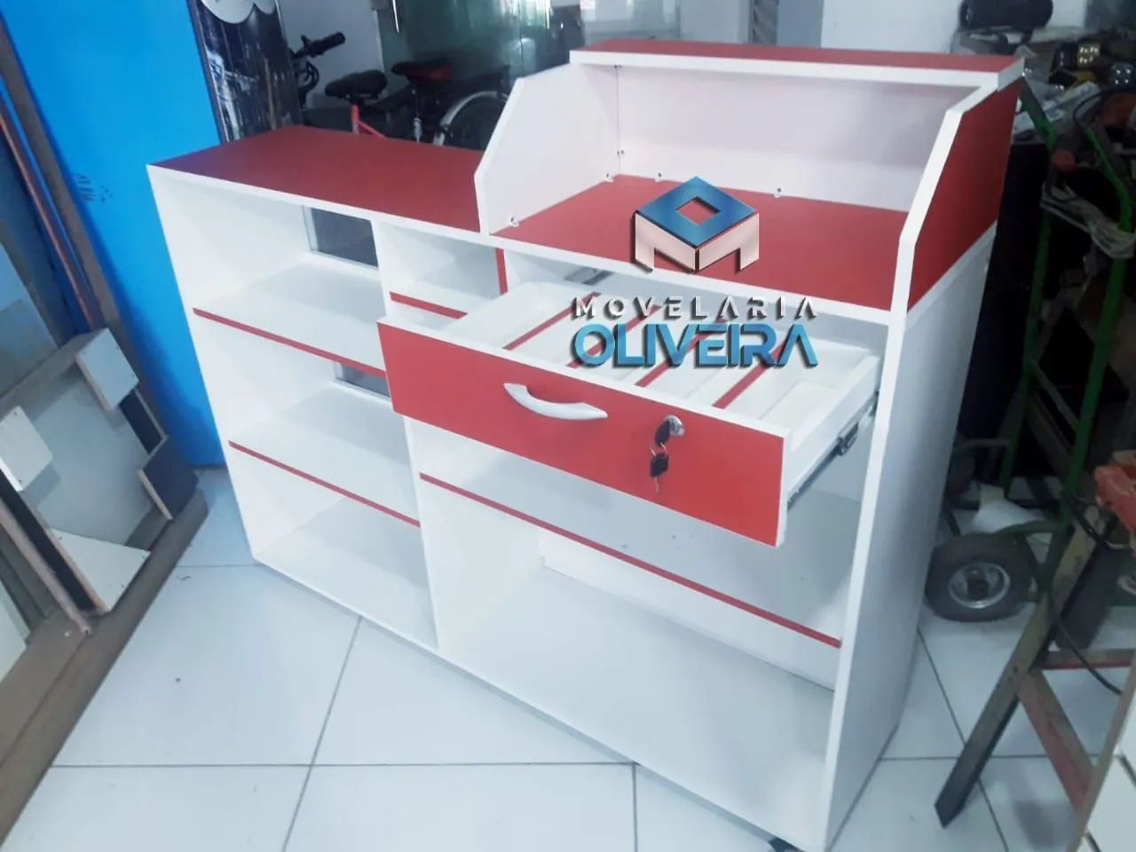 Balcão caixa e vitrine frontal fabricamos diversos modelos e valores  - Foto 4