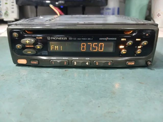 Radio Pioneer DEH-323 Com Bluetooth - Foto 3