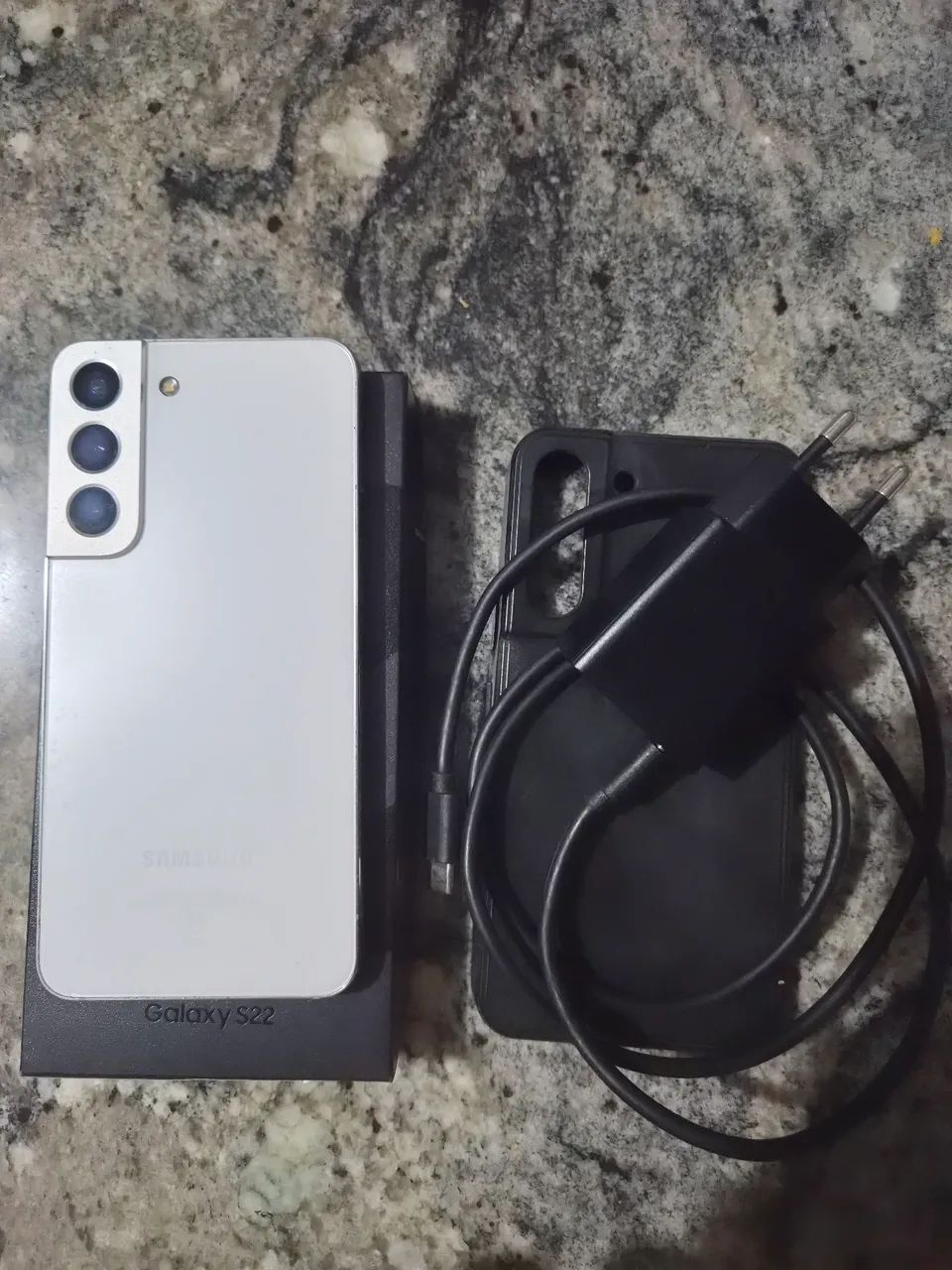 Samsung Galaxy S22 128 GB Branco - Foto 2