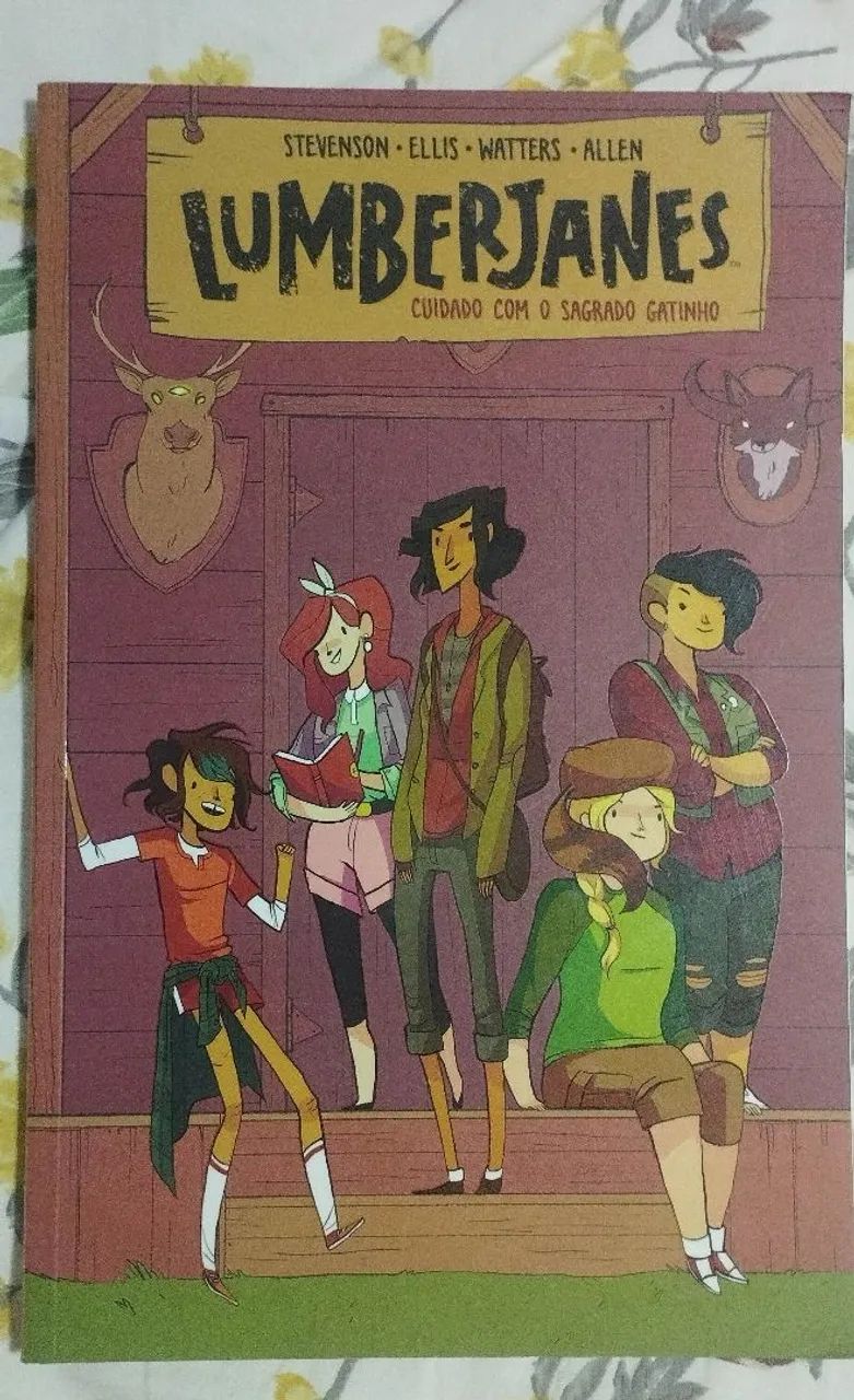 Hq Lumberjanes volume 1